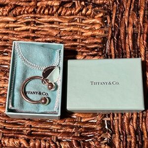 Tiffany & Co. Sterling Silver Heart Key Holder with Blue Pouch & Box